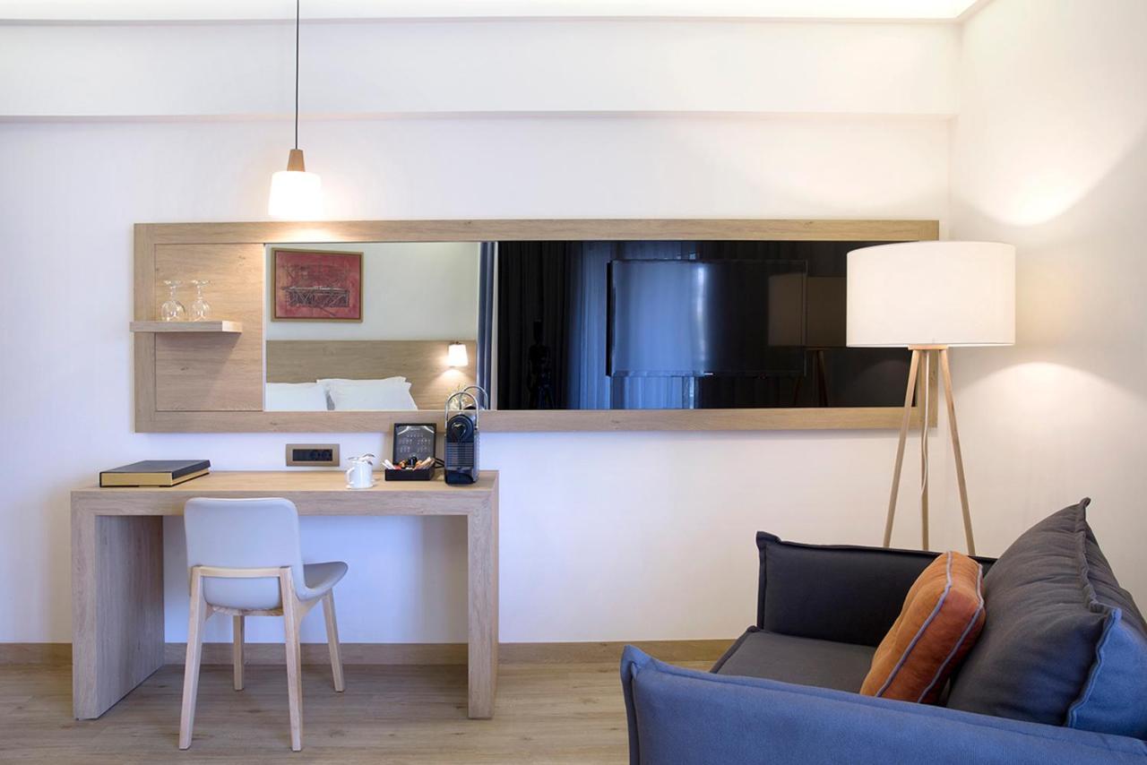 Golden Age Athens Hotel Bagian luar foto
