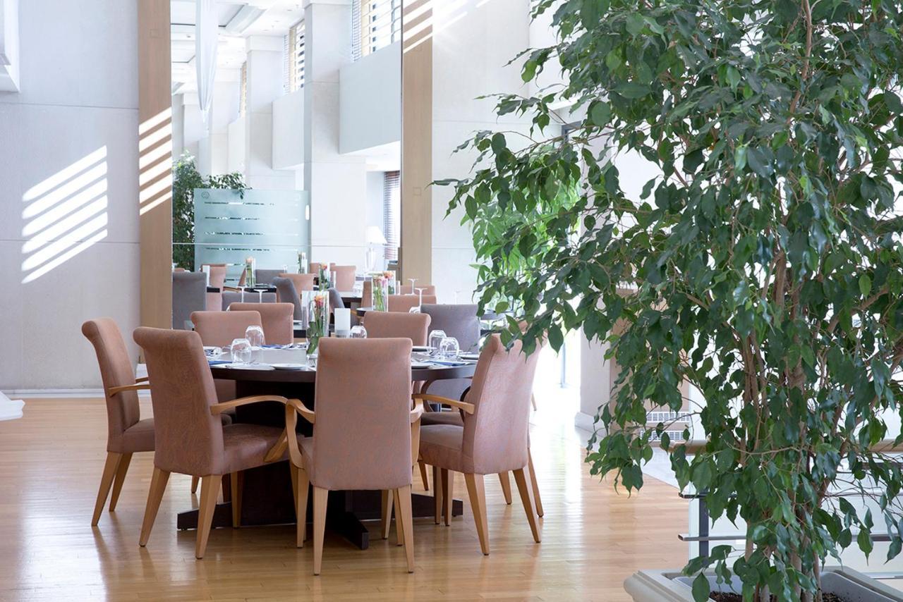 Golden Age Athens Hotel Bagian luar foto