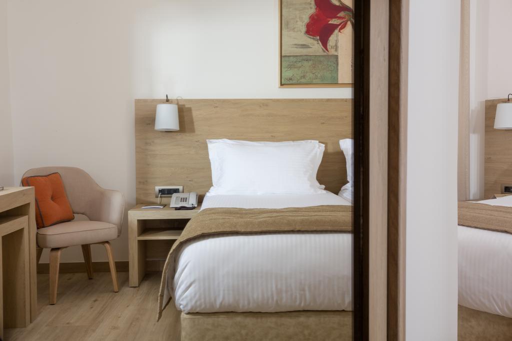 Golden Age Athens Hotel Bagian luar foto
